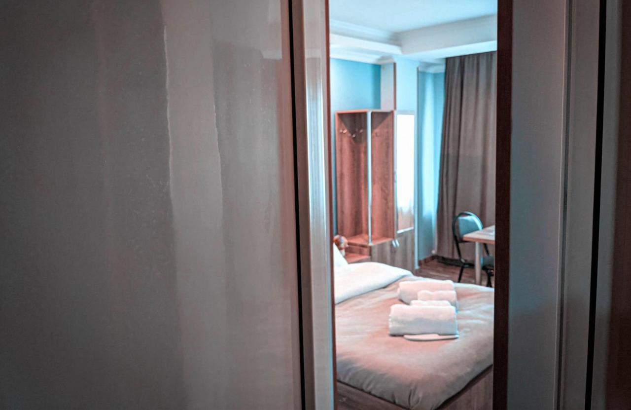 Tbilisi Airport Hotel - ATU Esterno foto