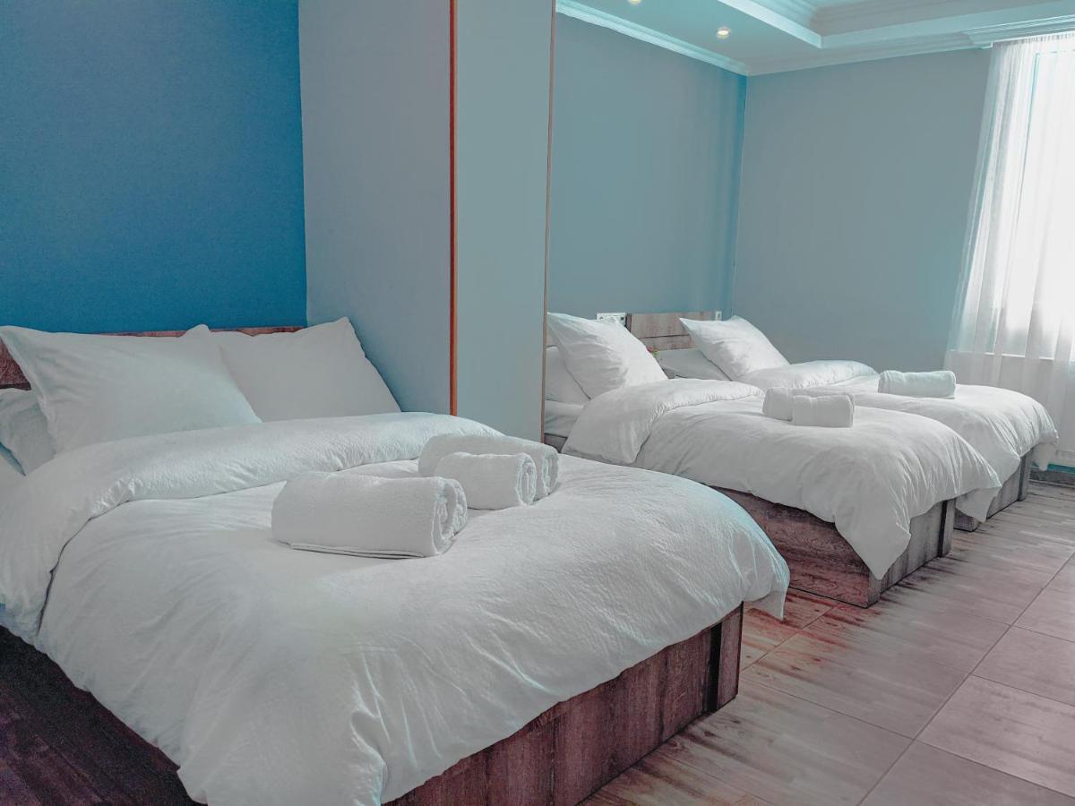 Tbilisi Airport Hotel - ATU Esterno foto